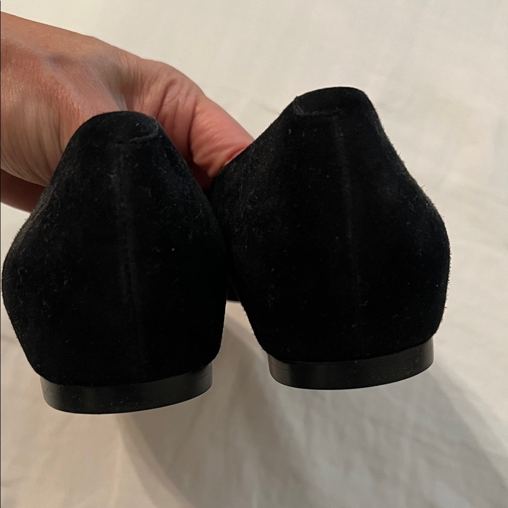 Banana Republic Black Suede Flats, size 8.5 - Picture 6 of 8